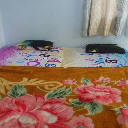 J.S Holiday Guest House กาลังกูติ ภายนอก รูปภาพ